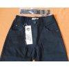 Czarne spodnie jeansowe<br />Na guzik + pasek<br /> Rozmiary 140-146